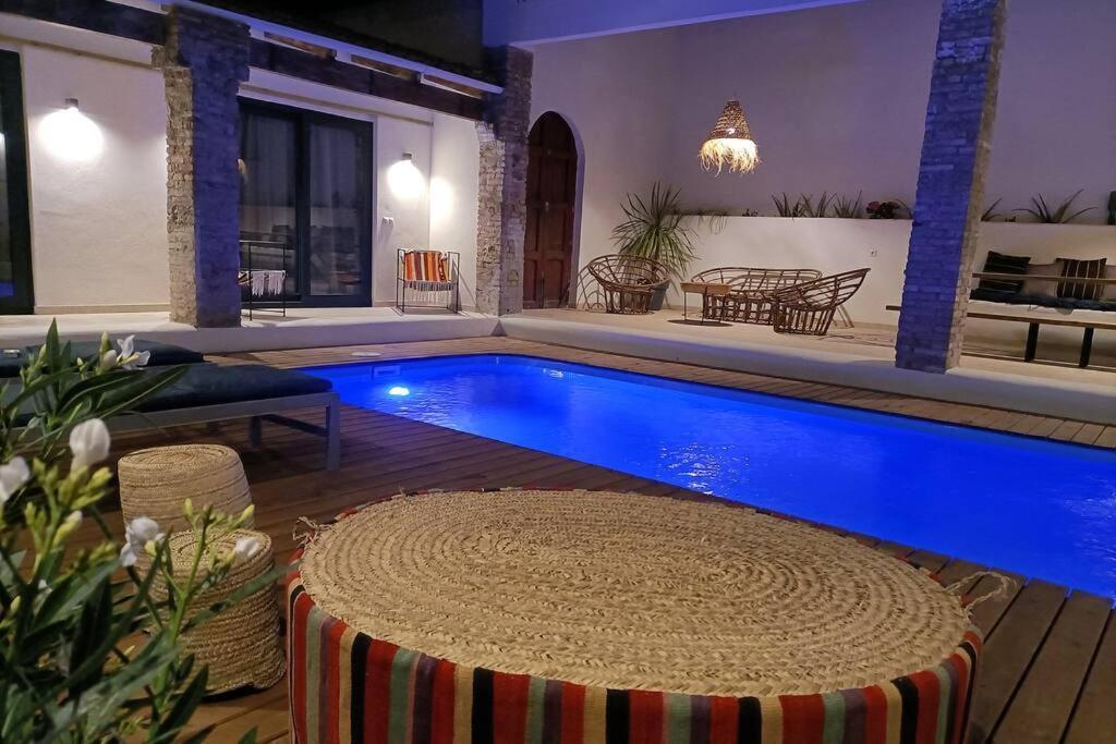 Maison Avec Piscine A Valencia Exterior photo